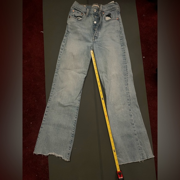 Levi’s Light Blue Women's Jeans - Picture 14 of 14